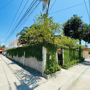 Hostal O